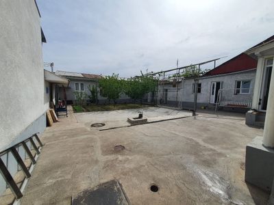 Алмазарский район 4,57-соток Фасад:15-метров под Застройку Дом Продажа