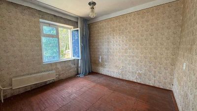 ВАИ 2-xona 3-qavatda yaxshi holatda ID: 1237