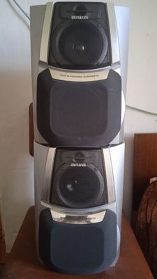 Буферные колонки "Aiwa"
