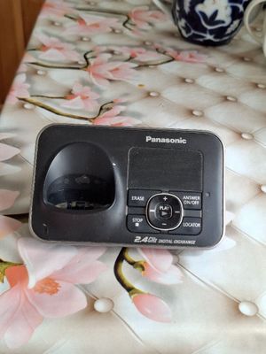 Продаётся радио телефон Panasonic. Panasonic radio telefon sotiladi.