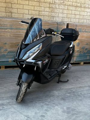 Абсолютно новый бензиновый рестайлинговый скутер tiger red line 2025 г