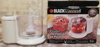 Чоппер Black&Decker HC306