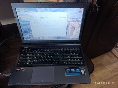 Продается ноутбук Asus K550