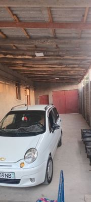 Uy sotiladi 5.7 sotik suv,gaz,svet hhhhhhh