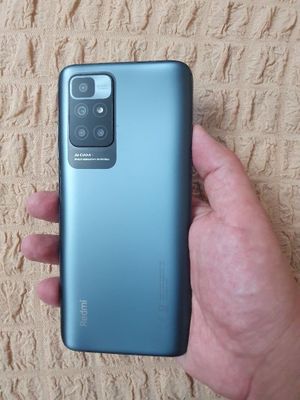 Srochna sotiladi Xiaomi Redmi 10 4/64Gb Orginal Xolati yaxwi aybi yoq