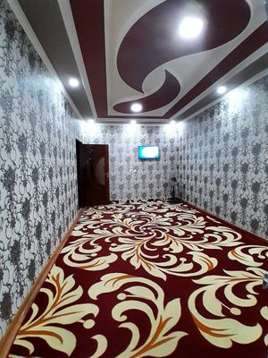 Yangi bozor tinchlik plaza olid 1 xona 2 xonalik 3 etaj 5 etajka