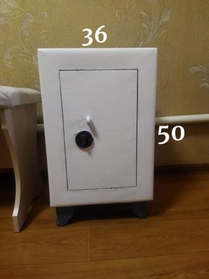 Металлический сейф с замком, б/у