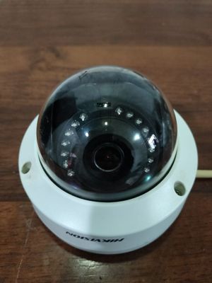 Видеокамера HIKVISION