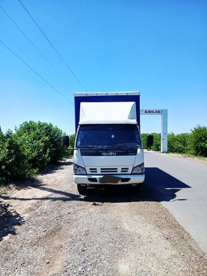 Tentli-furgon radnoy 5 tonnalik isuzu