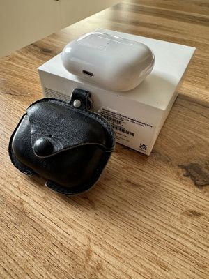 Apple Airpods Pro продается