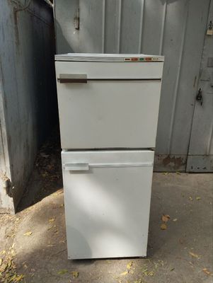 Продаётся холодильник