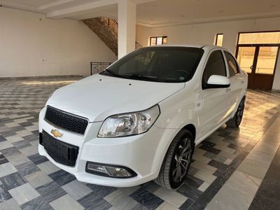 Nexia 3 sotiladi