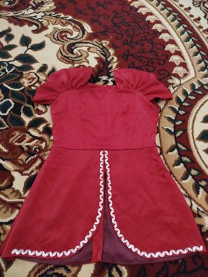 1marta kiyilgan oq yupkala bn toyga kiysela bolad