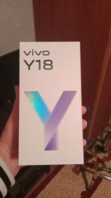 Продаю свой телефон Vivo Y18 6/128 гб