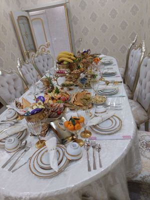 гостиные стол стулья