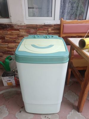Продаётся стиральная машина