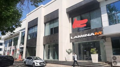 Нежилое помещение первая линия Лабзак