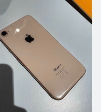 iPhone 8 gold 64gb