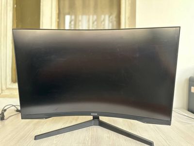 32" Samsung Igrvoy Monitor – 165Hz