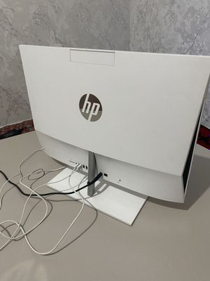 Моноблок HP Pavilion 24-k0143 i7-10700T/