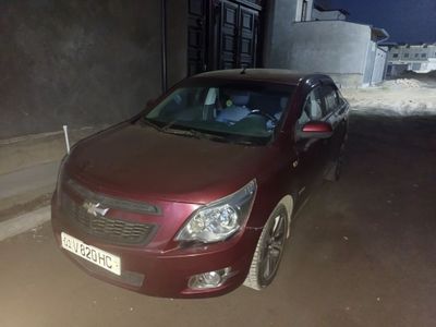 Chevrolet Cobalt сотилади. 2015 йил