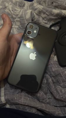iPhone 11/64 Срочно сотиладе