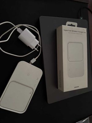 Беспроводная зарядка Самсунг Super Fast Wireless Charger Duo