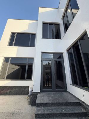 Продаётся 4 коттеджа 1,3 соток ор:Пос. Улугбек, Кибрай.