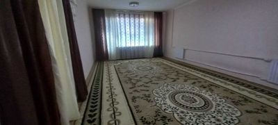 Шахарда барча шароитга эга булган 6 сотихли катедж арендага берилади