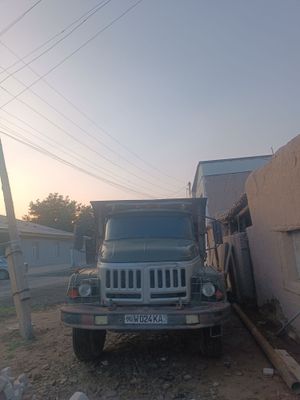 Zil 131 Sotiladi