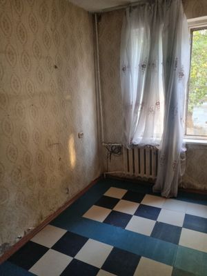 Jasorat ko'chasi 10-Dom 1-etaj 3-xonali