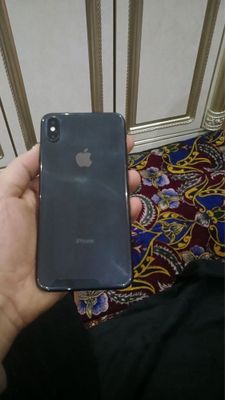 Iphone xs max sotiladi