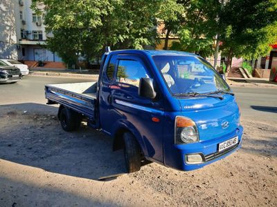 Hyundai Porter 2012 продается срочно своя