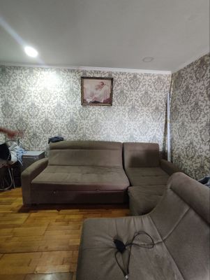 Аренда домик 2 х ком . Узгарыш. С обстановкой въезд для авто. 300 уе.