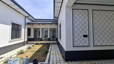 Kelesda tayyor uy sotiladi