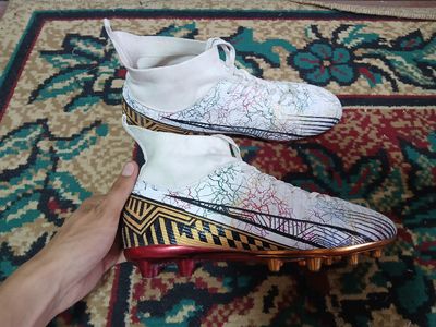 Butsa nike razmeri 43 ideal 1 hafta kyilgan