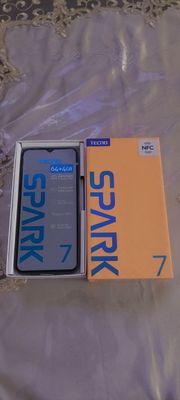 НОВЫЙ!!! Tecno Spark 7 64GB Spruce Green за 62 у.е!