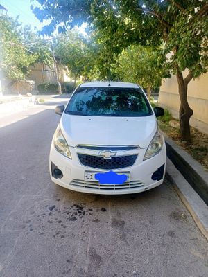 Chevrolet spark sotiladi