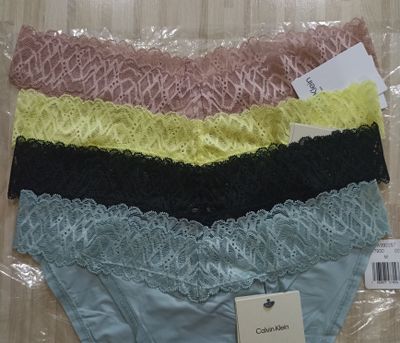 Calvin Klein Бикини набор.