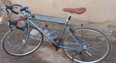 Velik SPORT BIKE sotiladi