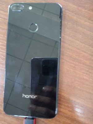 Honor 9 lite sotiladi