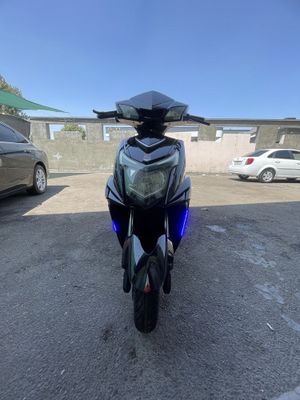 Tesla skuter 72V20A