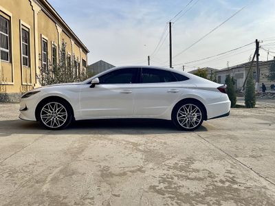 Продам Hyundai sonata 2,5л