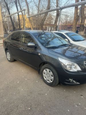 Chevrolet cobalt at 2022год