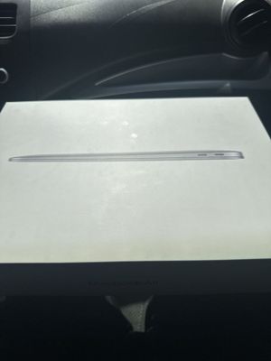 Macbook Air M1 2025