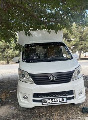 Changan gruzovoy srochno sotiladi