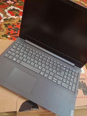 Lenovo noutbuqi yangi