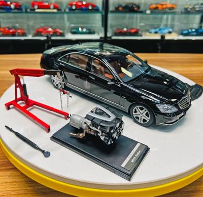 Mercedes Benz S Class W221 Motorhelix 1:18 Цена 350$