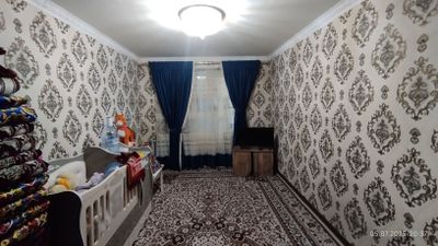 Ойбек роддом олдида 2 хоналик Квартира сотилади