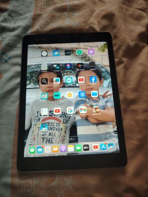 iPad 6 xolati zor